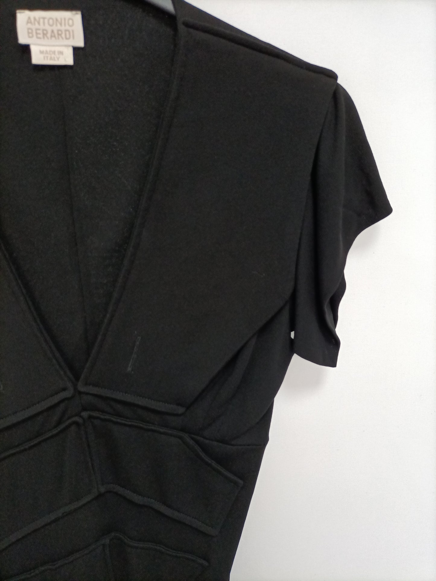 ANTONIO BERARDI. Vestido negro fruncido T.u (xs)