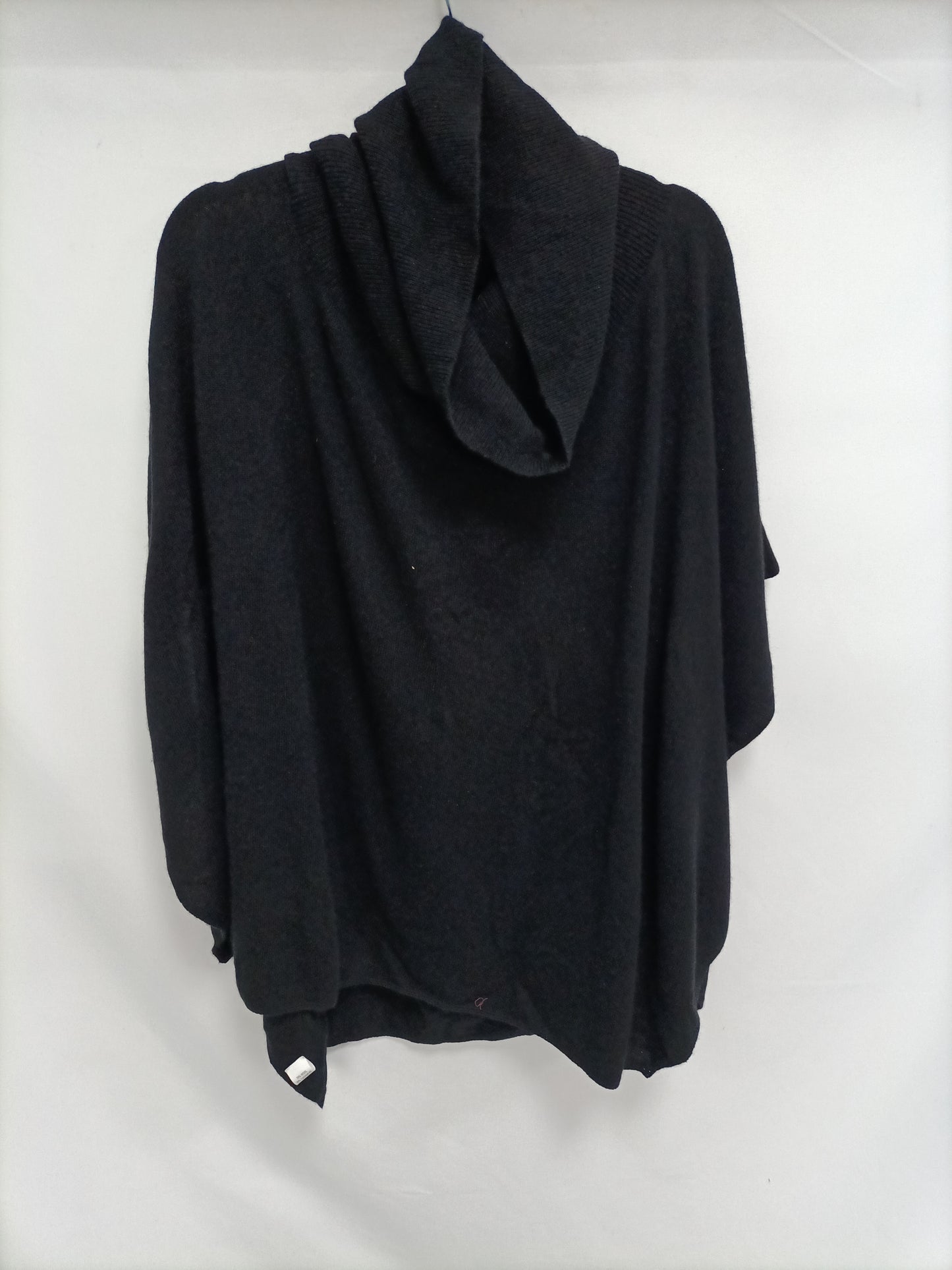 OTRAS. Poncho negro de lana T.u