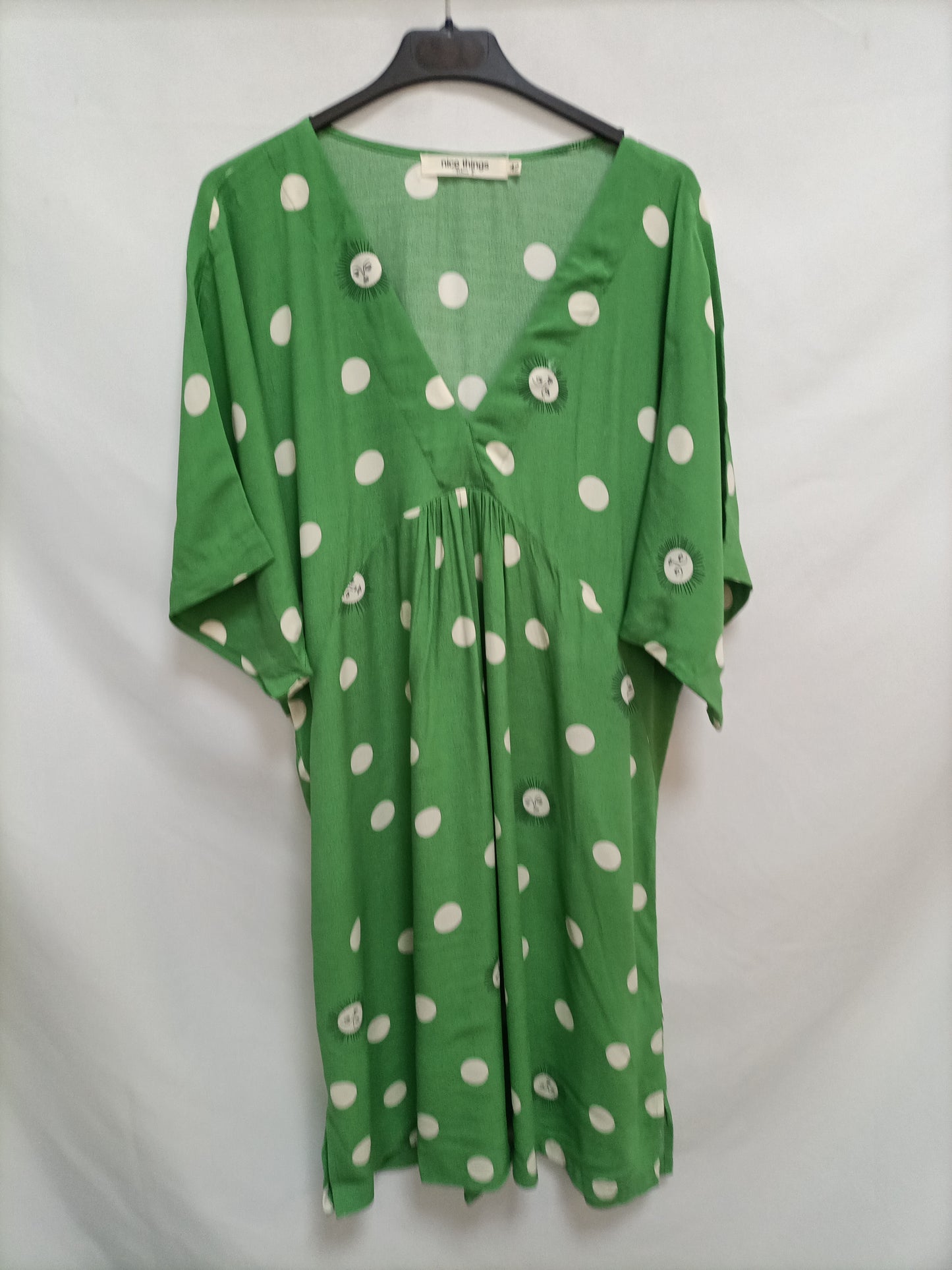 NICE THINGS. Vestido verde lunares T.42