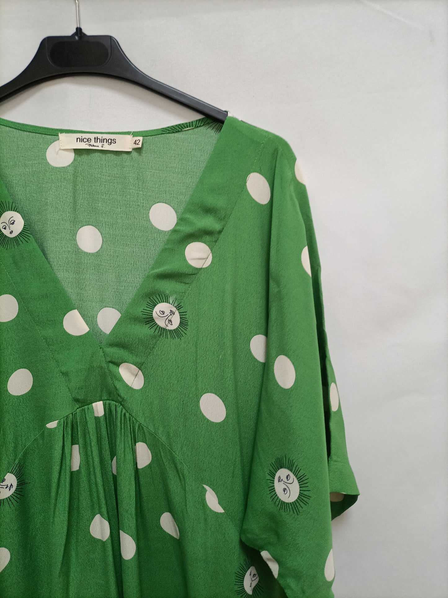 NICE THINGS. Vestido verde lunares T.42