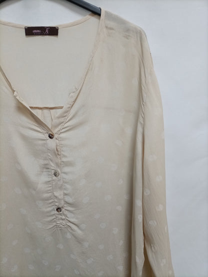 EMME. Blusa beige fluida T.l