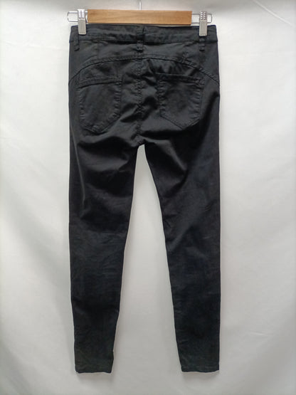 A PIE DE CALLE . Pantalón denim Negro T.xs