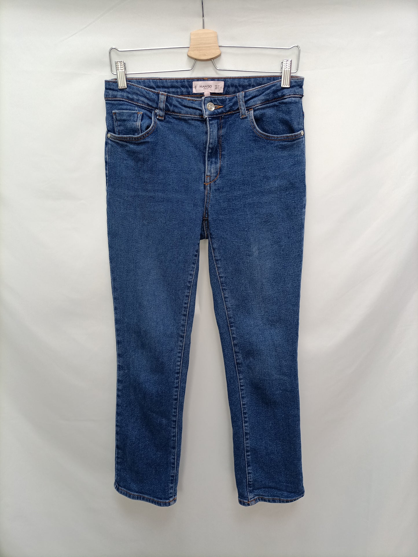 MANGO.  Pantalón recto denim T.36