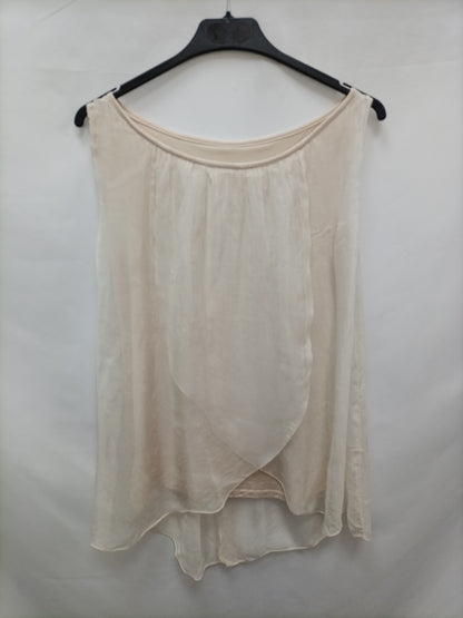 OTRAS. Blusa capa beige T.u (s)