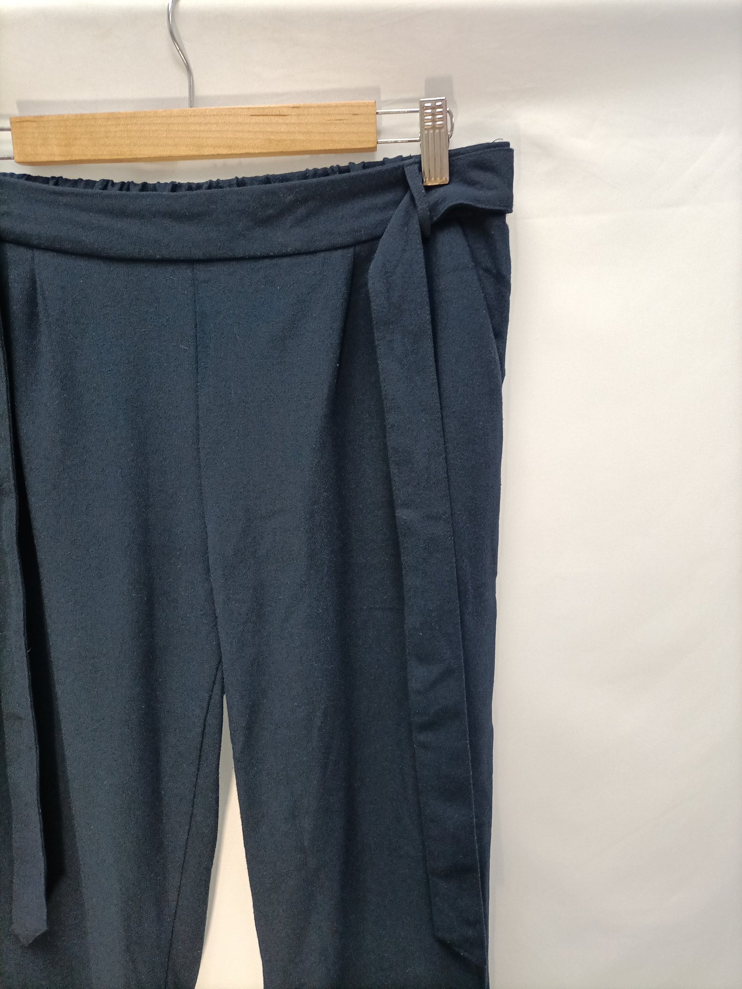 CERISE BLUE. Pantalón azul fluido  T.l