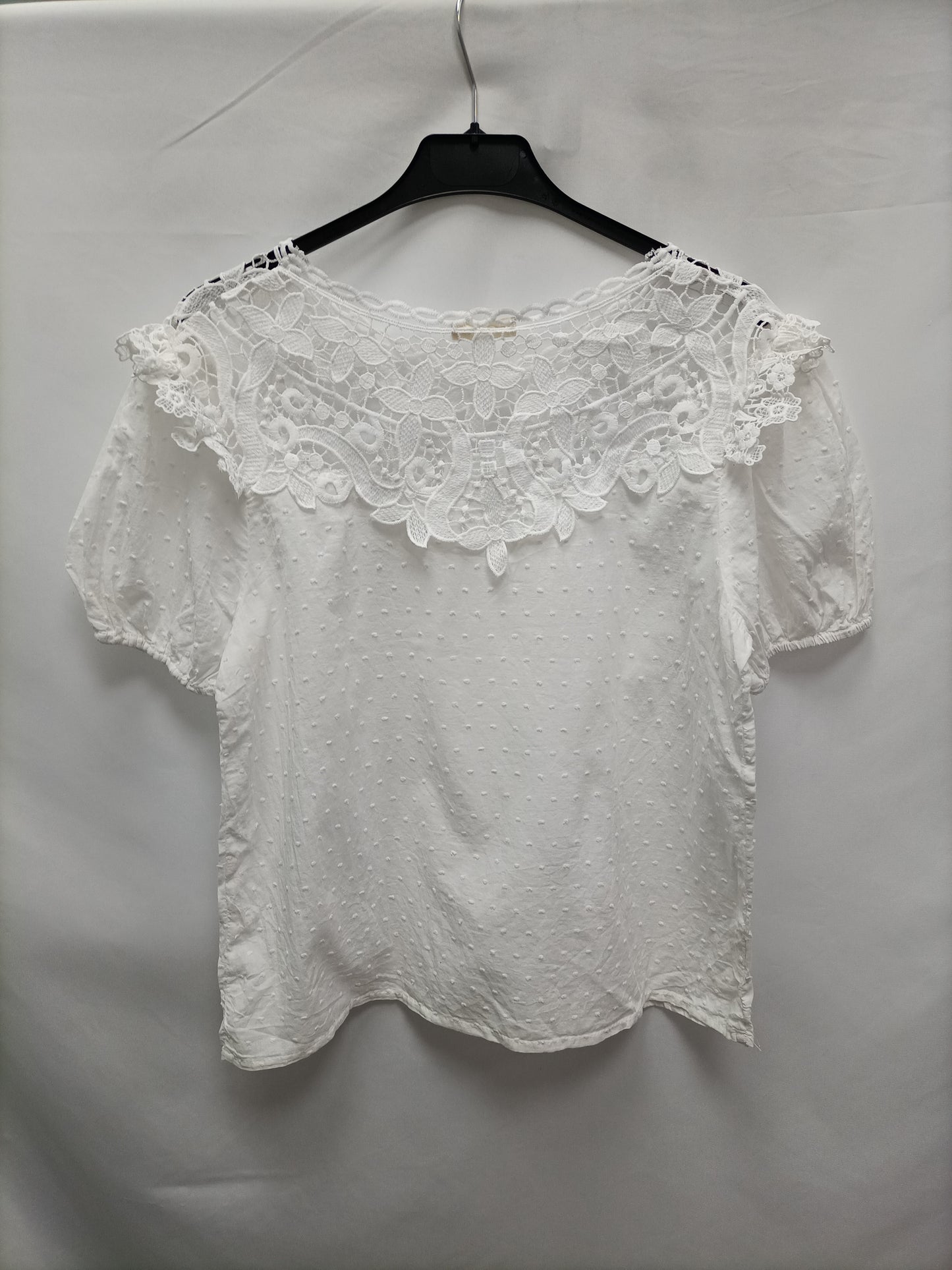 TACATUCA. Blusa plumeti blanca T.l