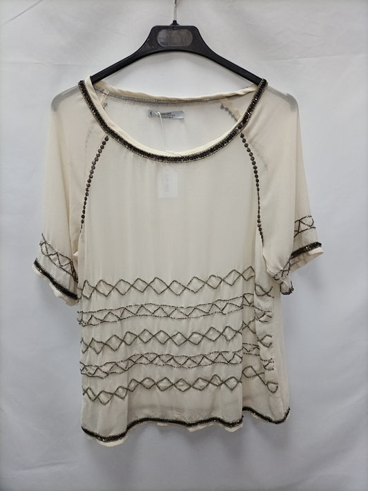 MANGO. Blusa blanco roto