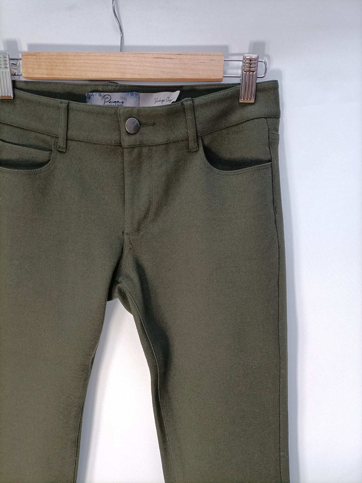 PIAGE. Pantalón elástico verde T.36