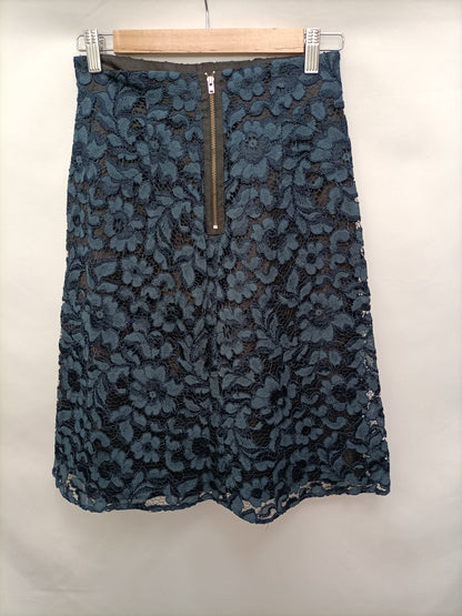 ZARA. Falda encaje azul T.xs