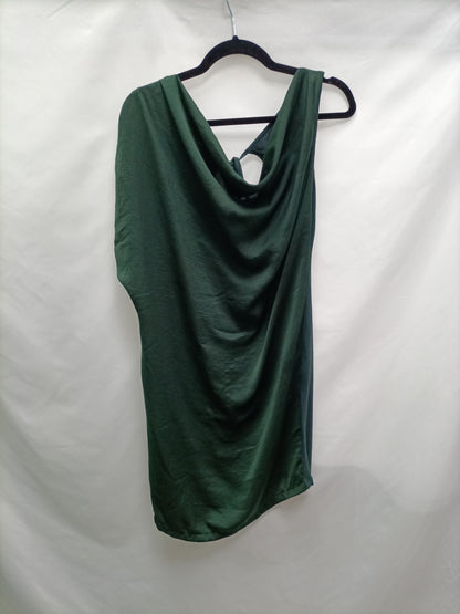 MISS MISS. Vestido verde asimétrico T.m