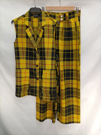 MAU LOA. Pantalón cuadros amarillo T.32