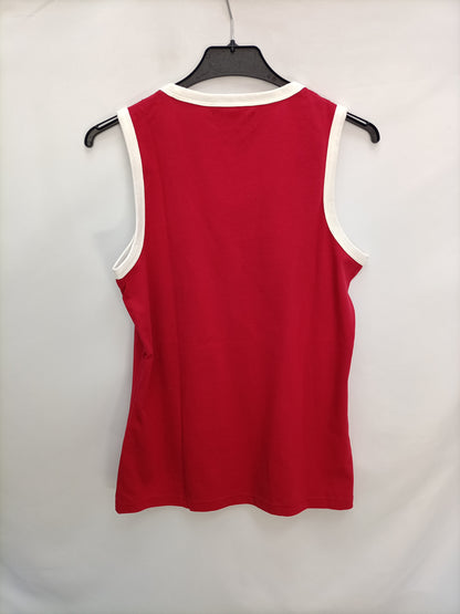 FRED PERRY. Camiseta roja T.10(m)