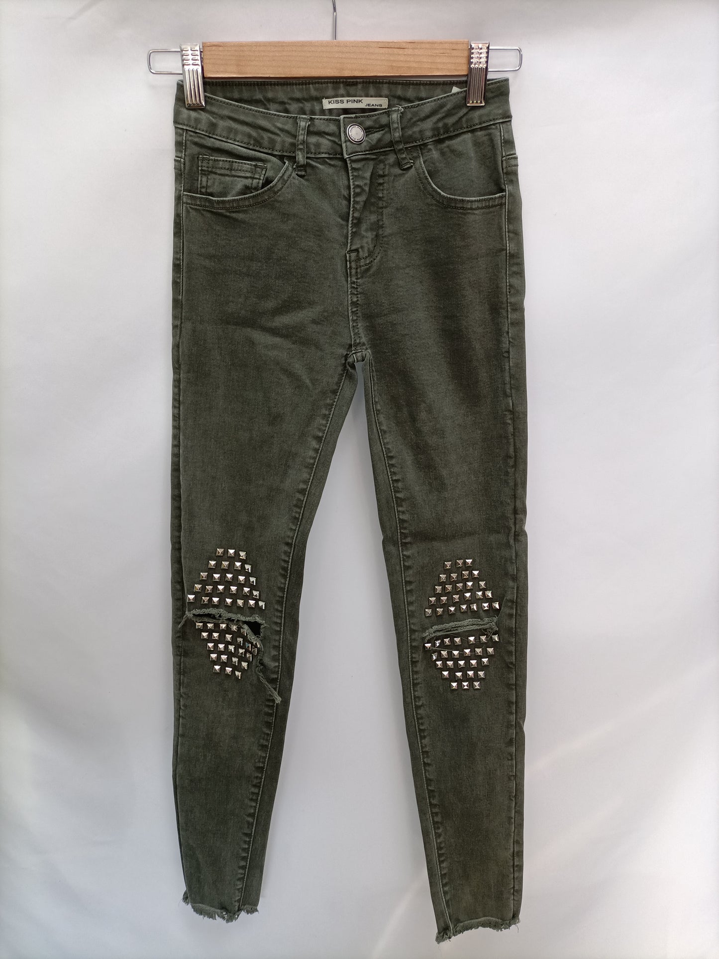 KISS PINK. Jeans verdes tachuelas T.xs