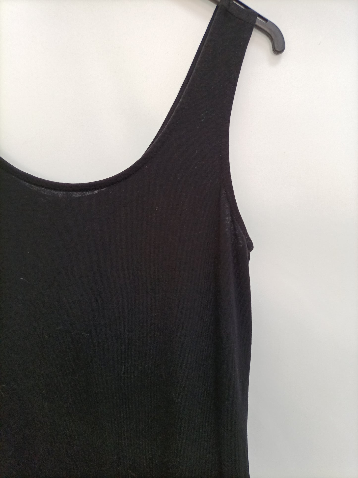 MANGO. Vestido negro volantes T.xs