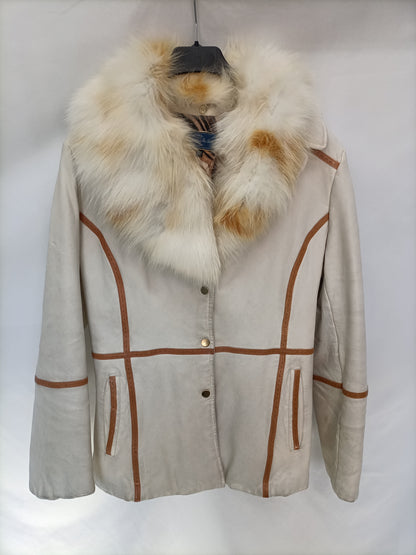 OTRAS. Chaqueta vintage blanca Tu (s)