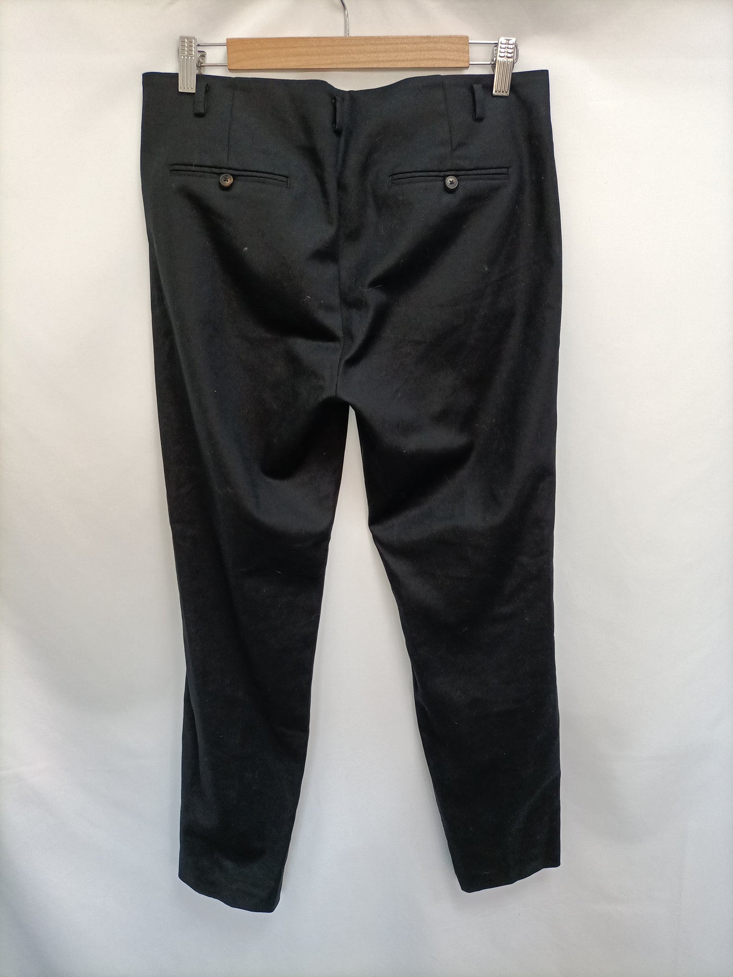 ZARA. Pantalón negro chino T.40