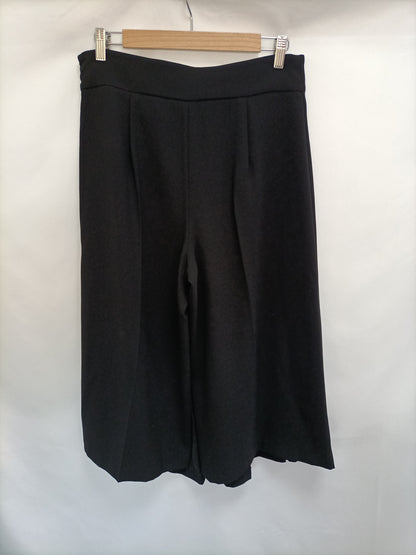 ZARA. Falda pantalón negro T.l