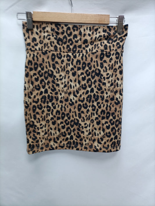 FOREVER21. Falda animal print T.s