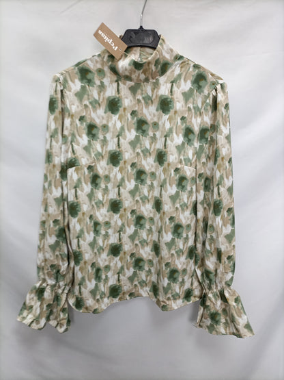 PEPITAS. Blusa tie dye verde y beige  T.s