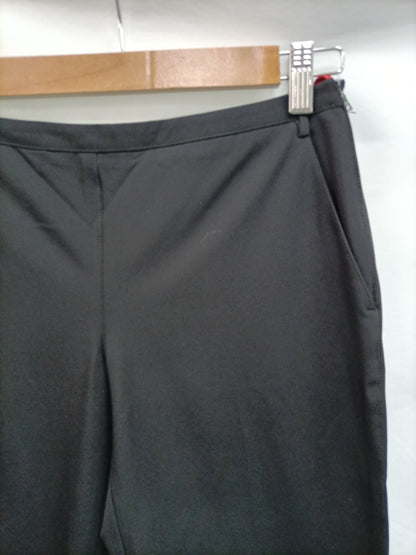 PRADA. Pantalón licra negro T.38