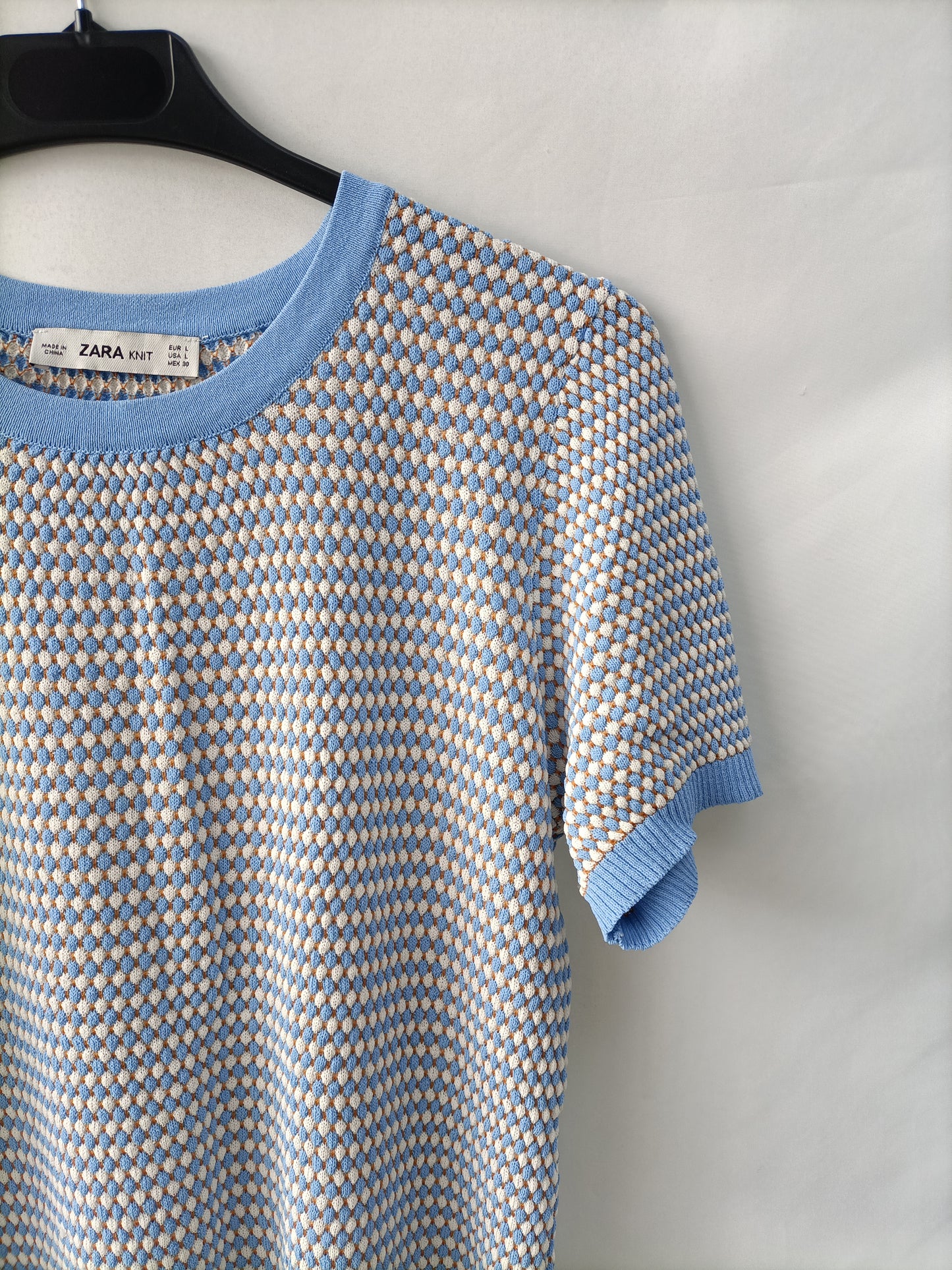 ZARA. Top punto retro T.l