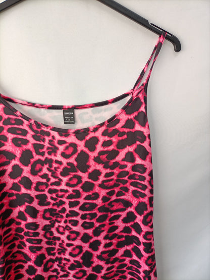 SHEIN. Vestido rosa animal print  T.m