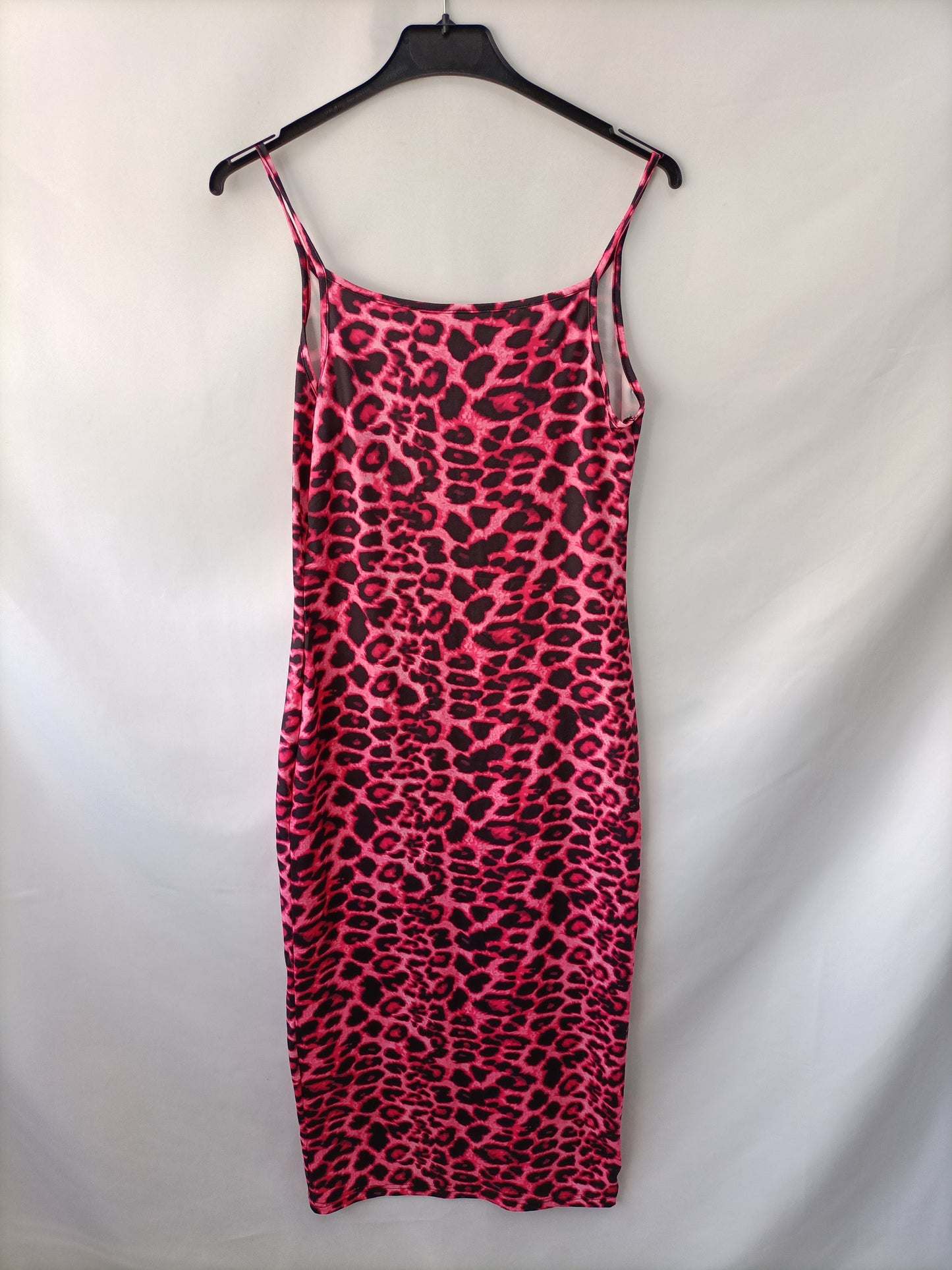 SHEIN. Vestido rosa animal print  T.m