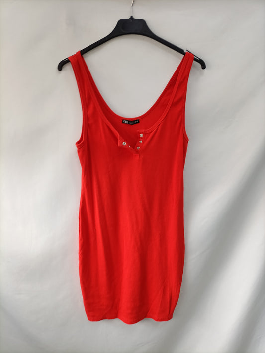 ZARA. Vestido corto rojo  T.l