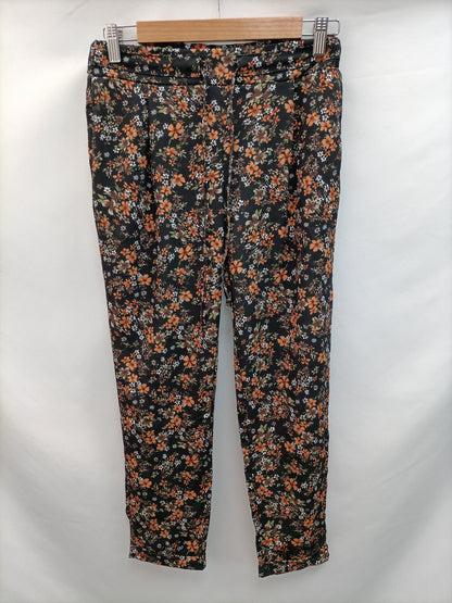 MarketVALENTINA.Pantalones relajados flores T.36