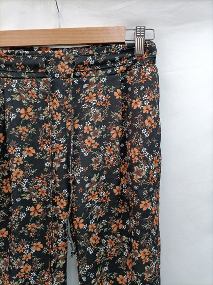 MarketVALENTINA.Pantalones relajados flores T.36