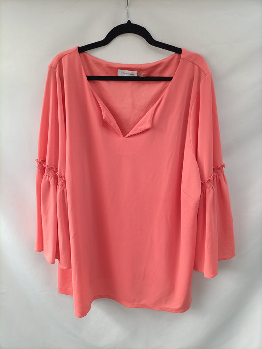 CALVIN KLEIN. Blusa salmón volantes  3XL