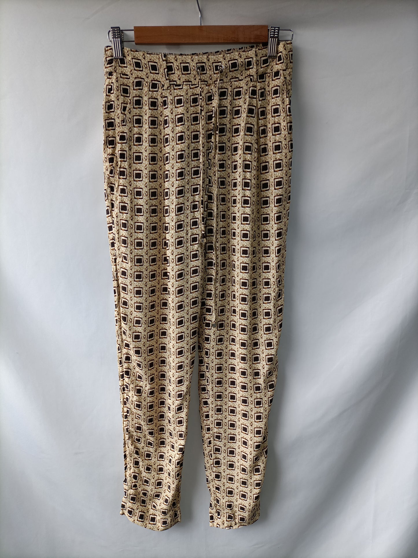 ZARA. Pantalones XS