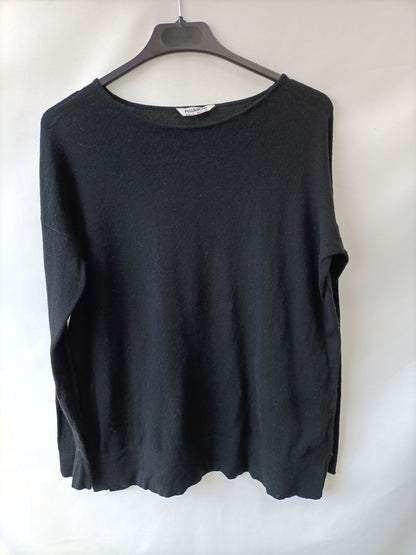 PULL&BEAR. Jersey negro fino T.s