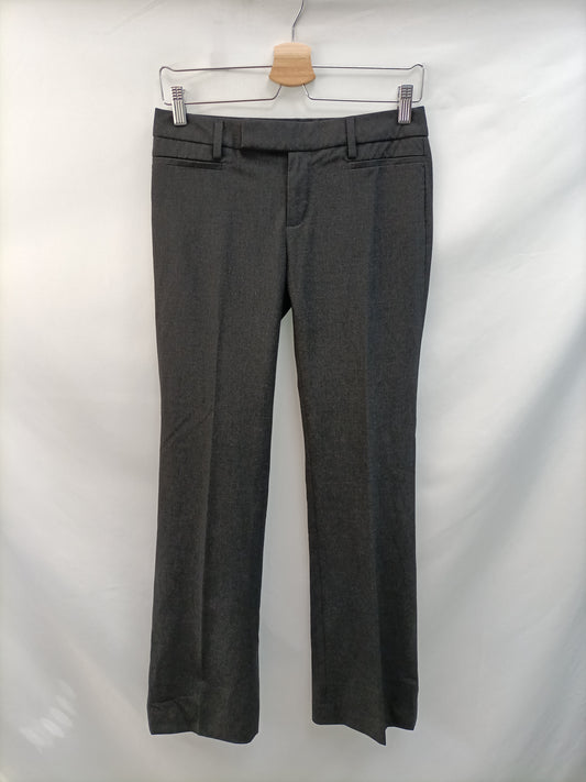 GAP. Pantalón gris pinzas T.38