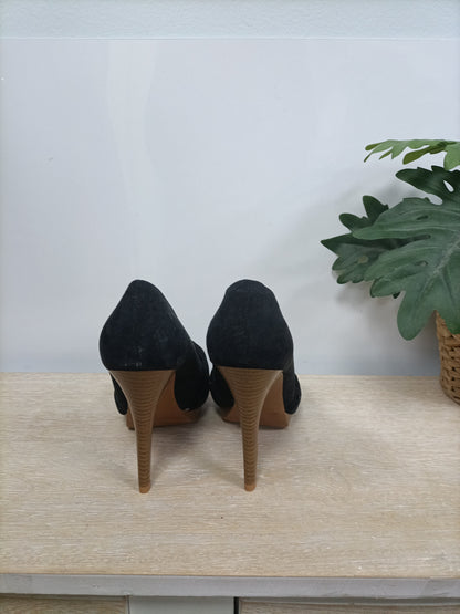 ZARA.Tacones negros nudo T.38