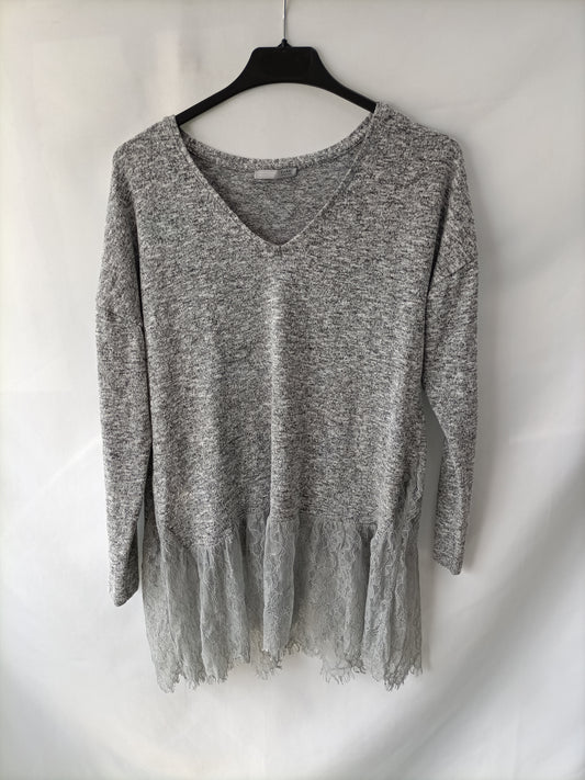 ZARA.Jersey gris detalle encaje T.s