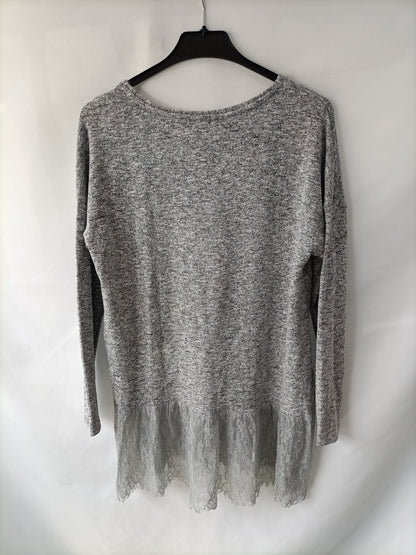 ZARA.Jersey gris detalle encaje T.s