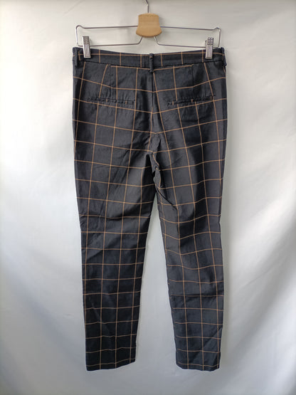 MANGO. Pantalón de vestir cuadros T.40