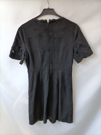 ZARA. vestido negro antelina bordado T.s