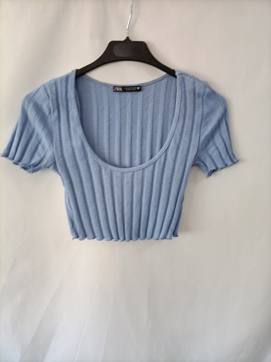 ZARA. Croptop azul T.s