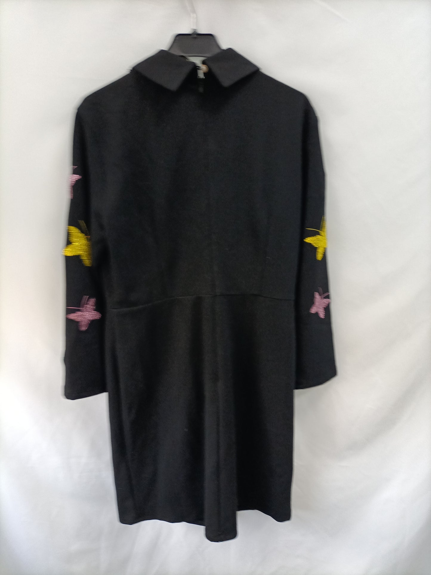 ROSASROJAS. Vestido negro mariposas T.xl