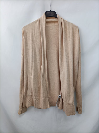 MASSIMO DUTTI. Chaqueta punto beige T.l