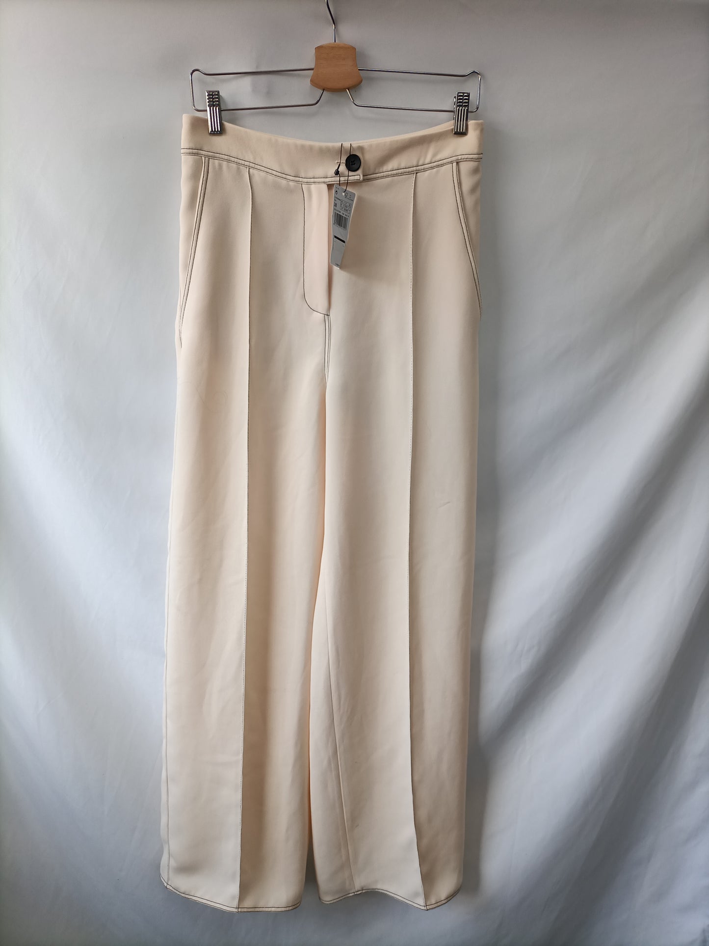 MANGO.Pantalones nude costuras T.38