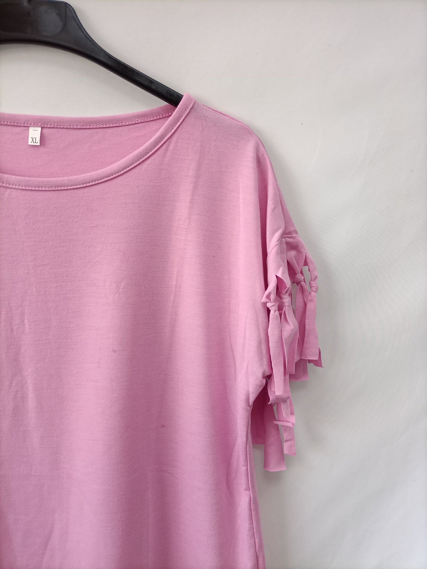 OTRAS. Camiseta rosa flecos T.xl