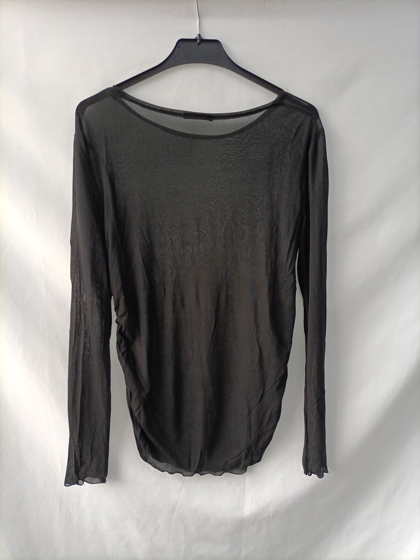 ZARA. Camiseta negra Fruncida T.l