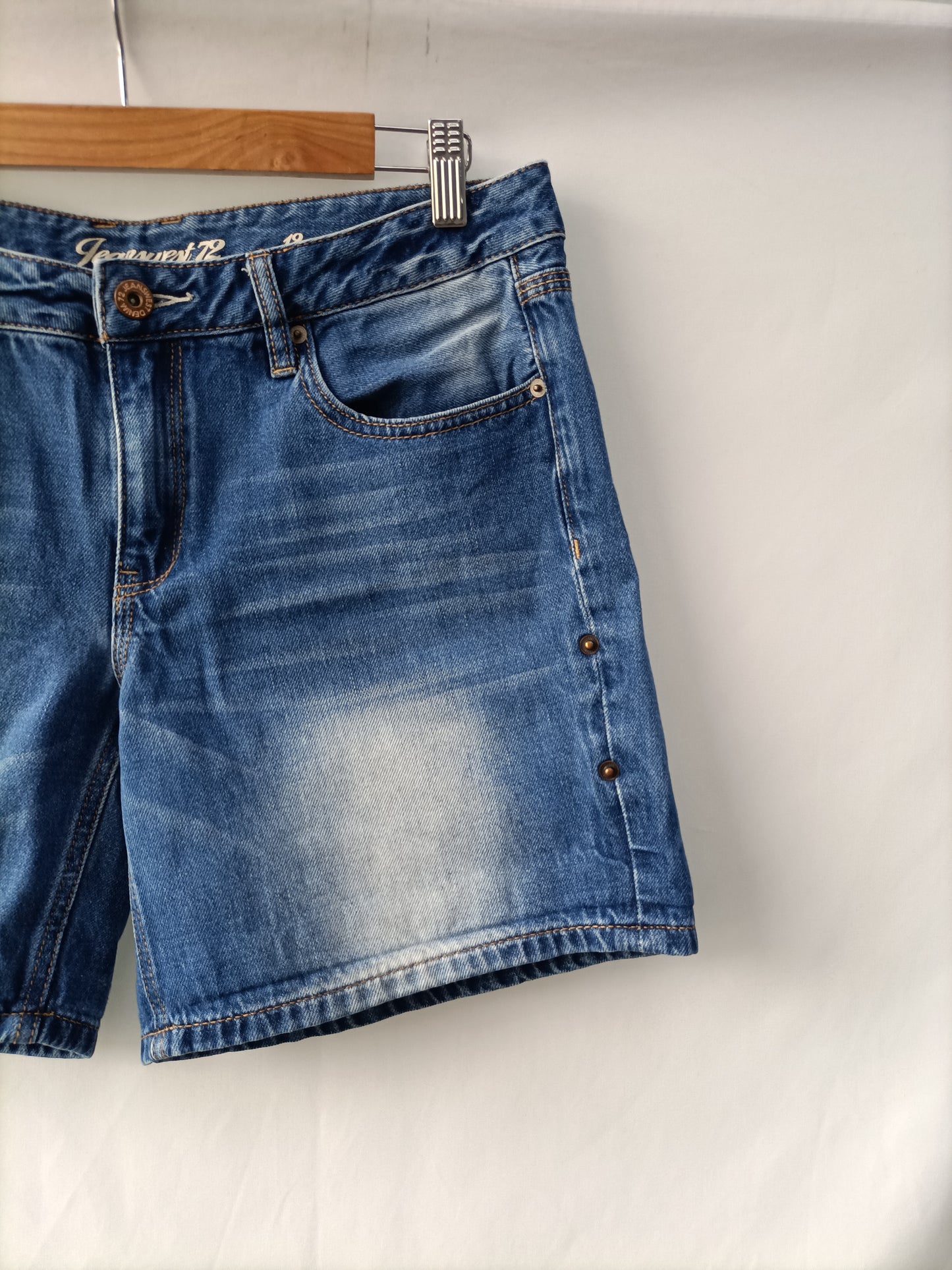 JEANSWEST. Shorts denin T.u(42)