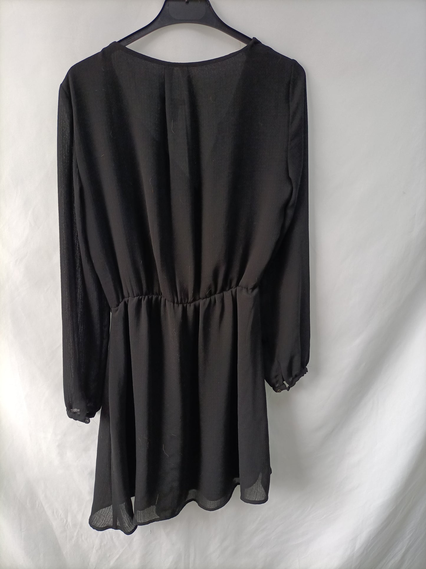 MANGO. Vestido negro basico fluido T.m