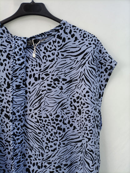 BERSHKA. Vestido animal print T.m