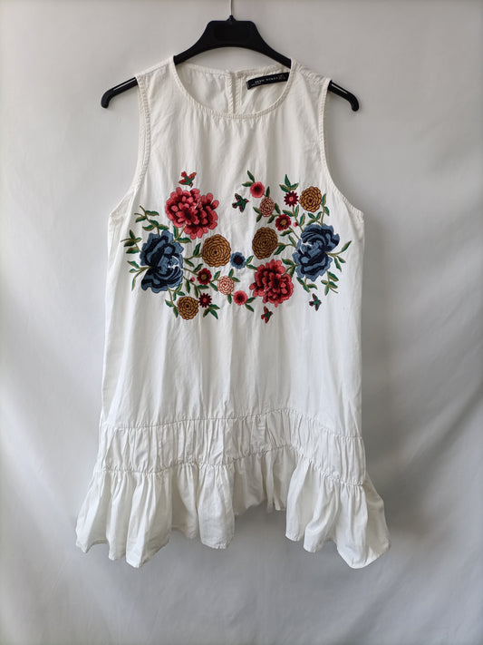 ZARA. Vestido flores T.L