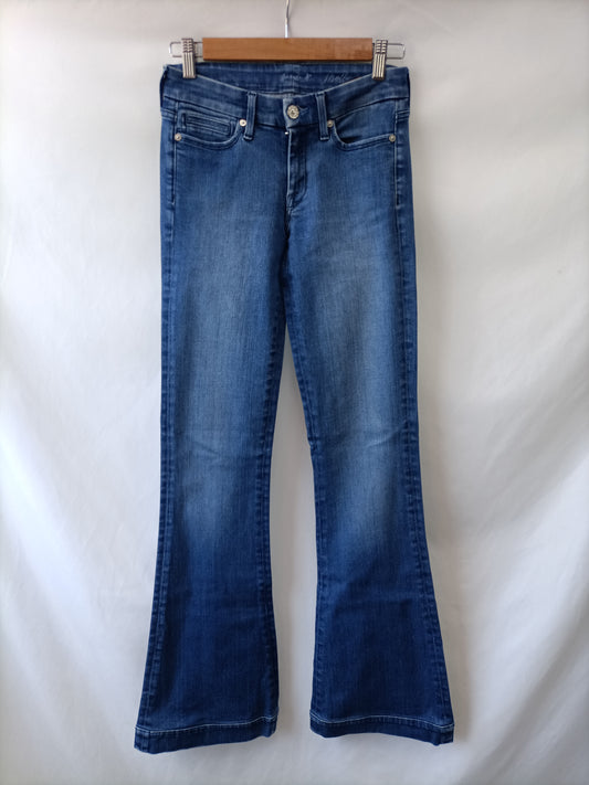 FOR ALL MANKIND SEVEN. Pantalón denim campana T.25(34)